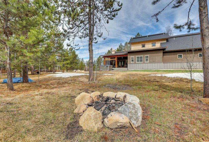 Donnelly Cabin W/ Hot Tub < 1 Mi To Boulder Creek!