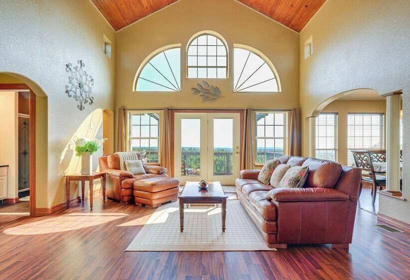 Family Friendly Fischer Home W/ Private Hot Tub!