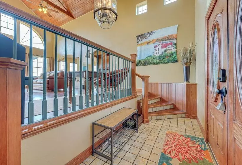 Family Friendly Fischer Home W/ Private Hot Tub!