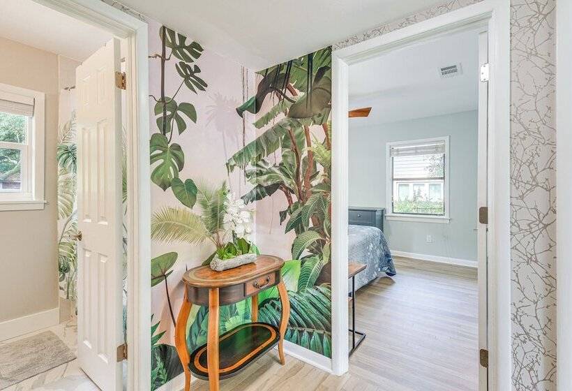 Fort Walton Beach Home: 3 Mi To Beach & Pier!