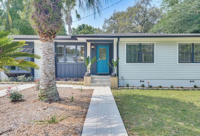 Fort Walton Beach Home: 3 Mi To Beach & Pier!