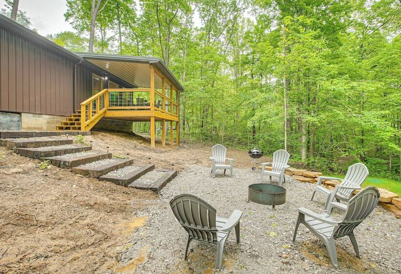 Hocking Hill Cabin Near Hiking: Dogs Welcome
