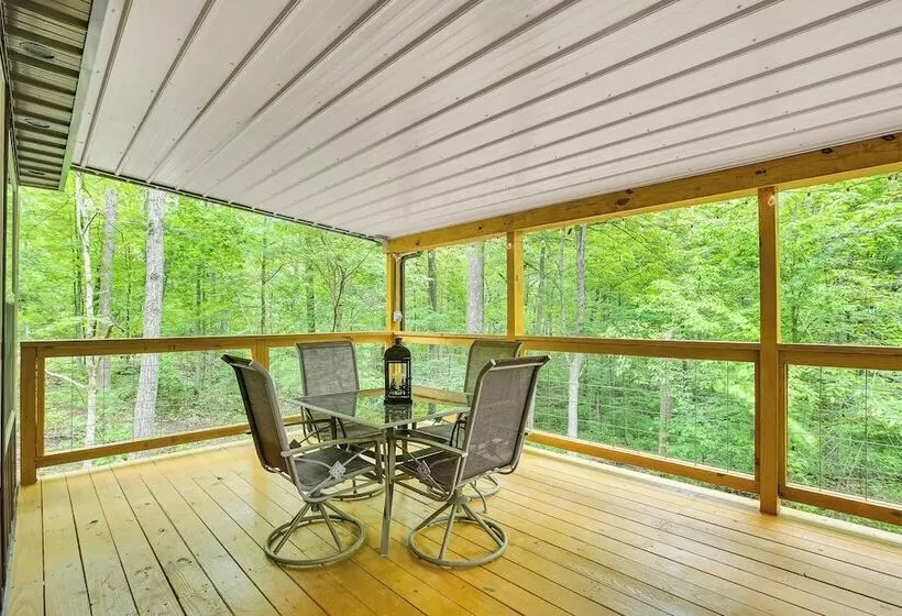 Hocking Hill Cabin Near Hiking: Dogs Welcome