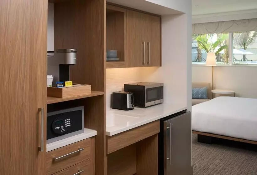 ホテル Element Melbourne Oceanfront