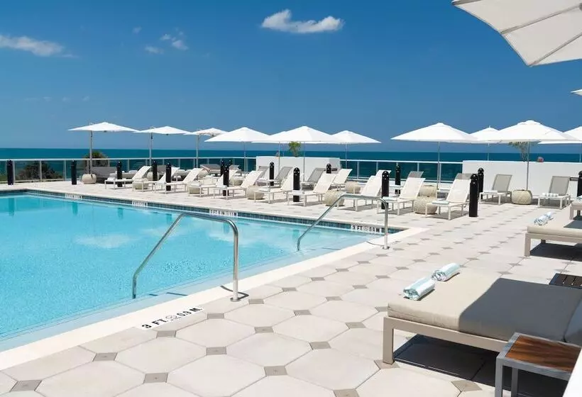 ホテル Element Melbourne Oceanfront