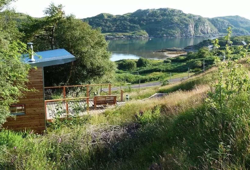 Hotelli Lazybed Accommodation