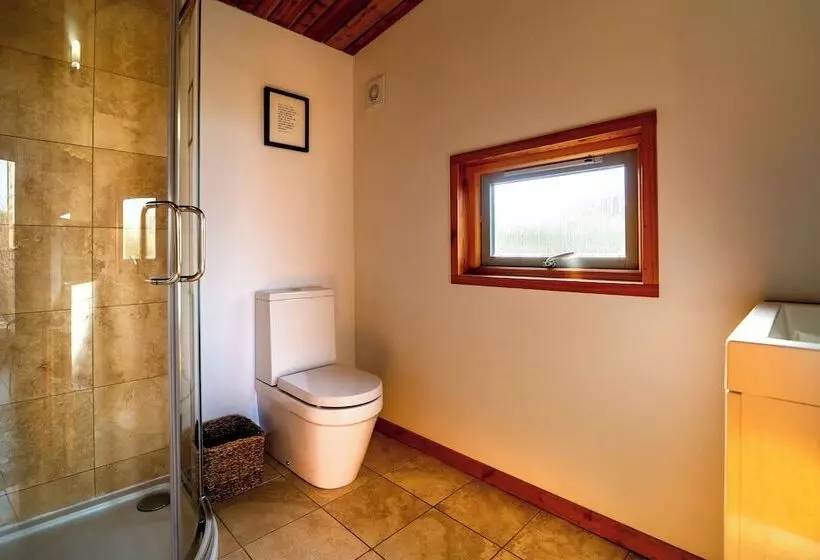 Hotelli Lazybed Accommodation