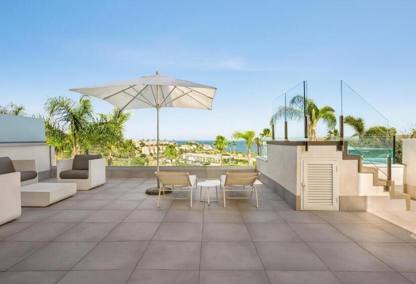 هتل Seaview Residence With Private Pool