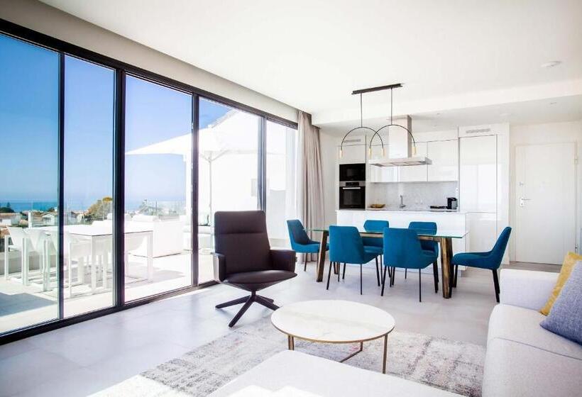 هتل Seaview Residence With Private Pool