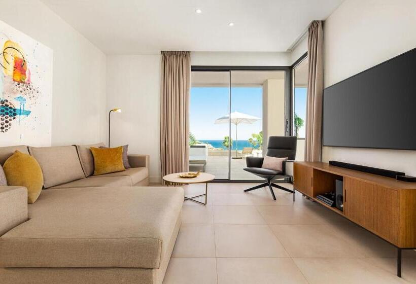 هتل Seaview Residence With Private Pool