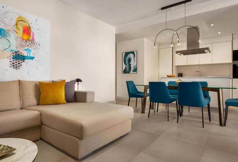 هتل Seaview Residence With Private Pool