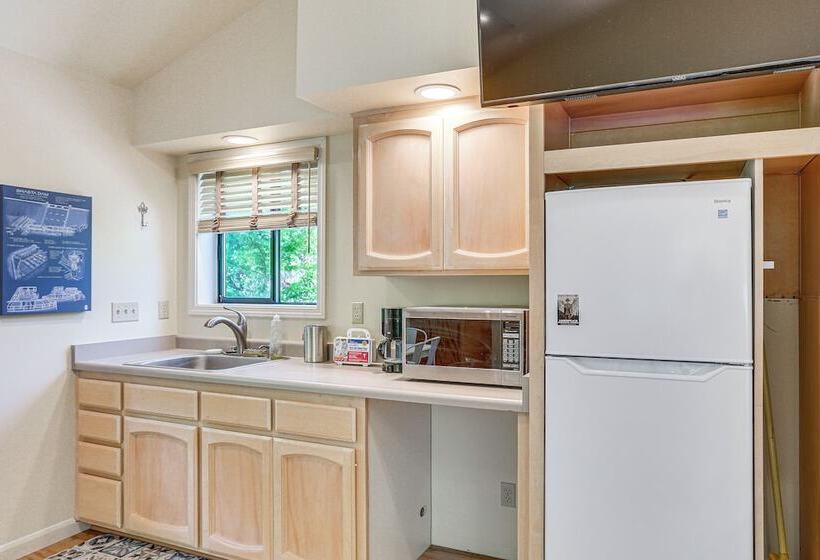 Idyllic Whitmore Retreat W/ On Site Pond!