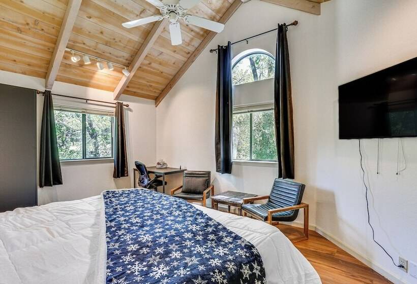 Idyllic Whitmore Retreat W/ On Site Pond!