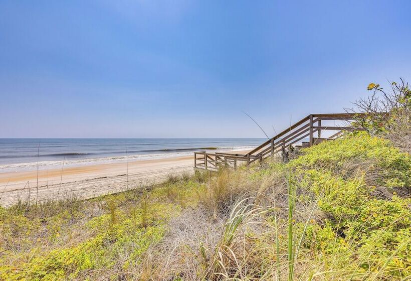 Oceanfront Ponte Vedra Beach Home W/ Deck & Views!