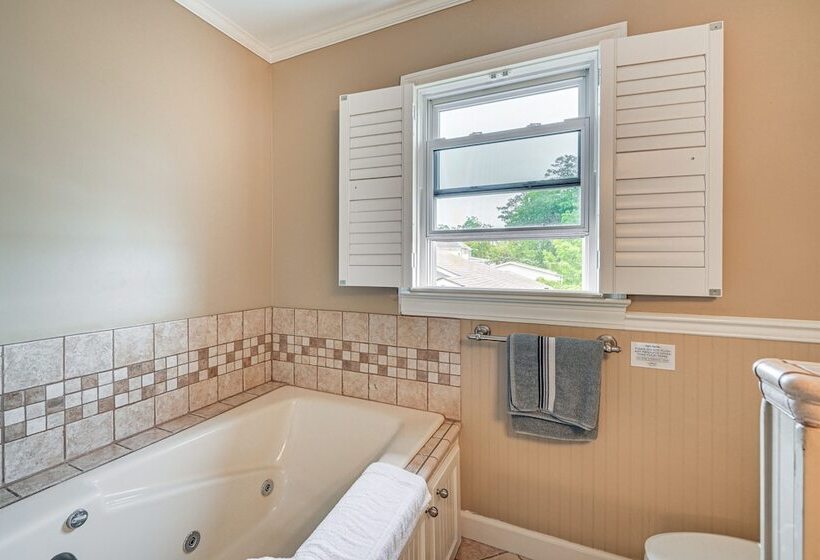 Pamlico River House W/ Private Dock & River View!