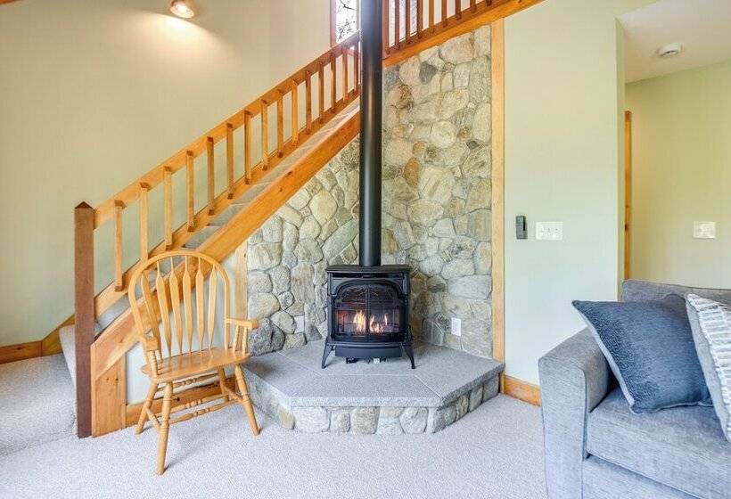 Peaceful Conway Home W/ Fire Pit & Grill