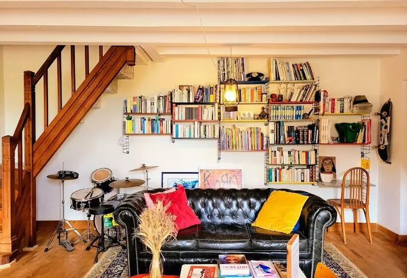 Majatalo La Maison Folia