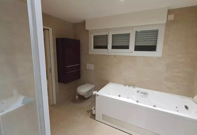 Majatalo Maison Bonhage