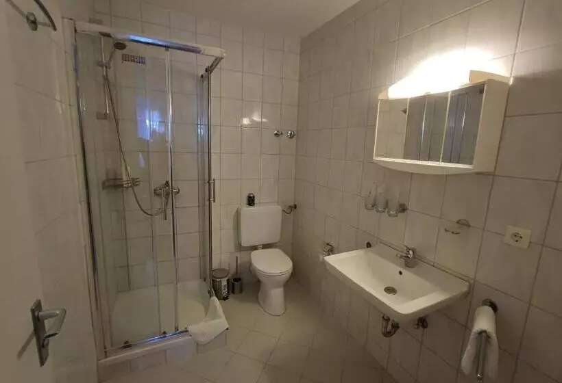 Majatalo Room In Guest Room   2 Room Apartment With Its Own Kitchen And Bathroom