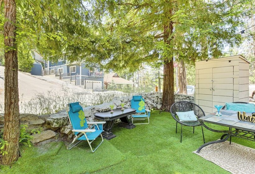 Pet Friendly California Abode W/ Fenced In Yard!