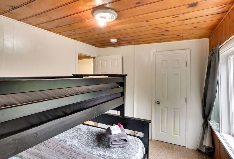 Pet Friendly California Abode W/ Fenced In Yard!