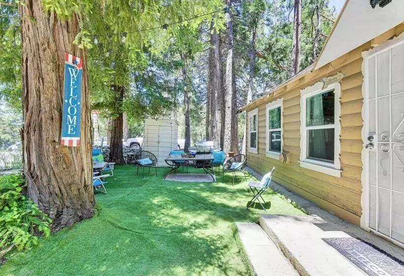 Pet Friendly California Abode W/ Fenced In Yard!