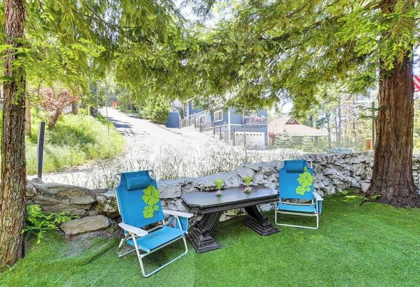 Pet Friendly California Abode W/ Fenced In Yard!