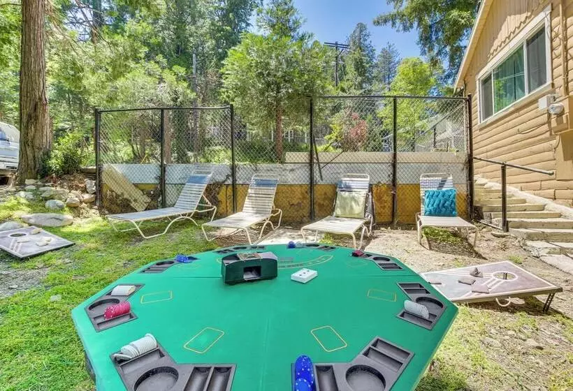 Pet Friendly California Abode W/ Fenced In Yard!