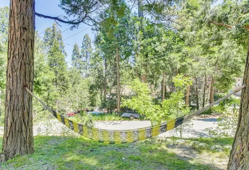 Pet Friendly California Abode W/ Fenced In Yard!