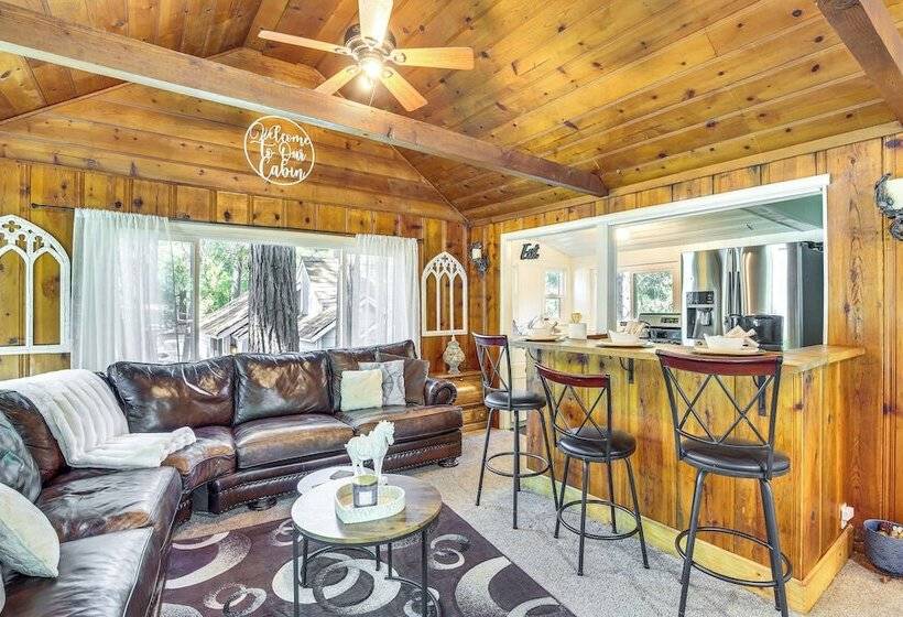 Pet Friendly California Abode W/ Fenced In Yard!