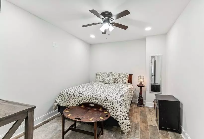 Port Sulphur Retreat W/ 2 Balconies & Bayou Access