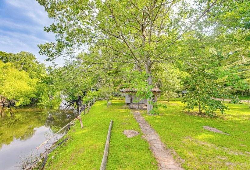 Reidsville Riverfront Cabin W/ Deck & Bbq Grill!