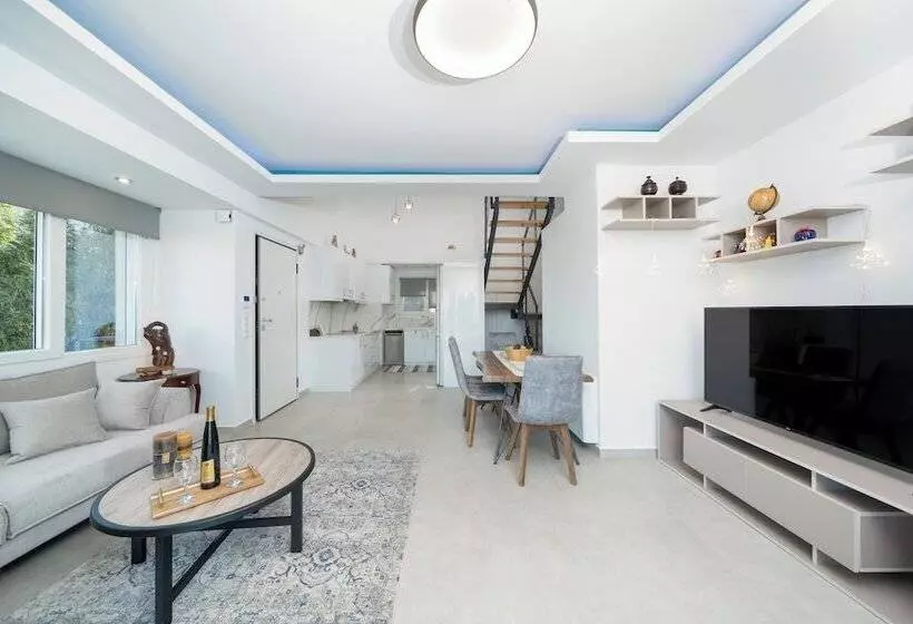 レジデンス Orama House By A&d Properties