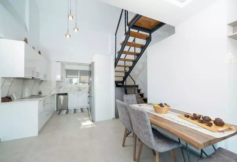 レジデンス Orama House By A&d Properties