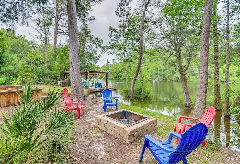 Riverfront Milton Cabin W/ Boat Ramp & Dock!