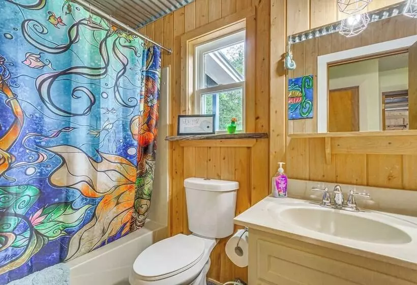 Riverfront Milton Cabin W/ Boat Ramp & Dock!