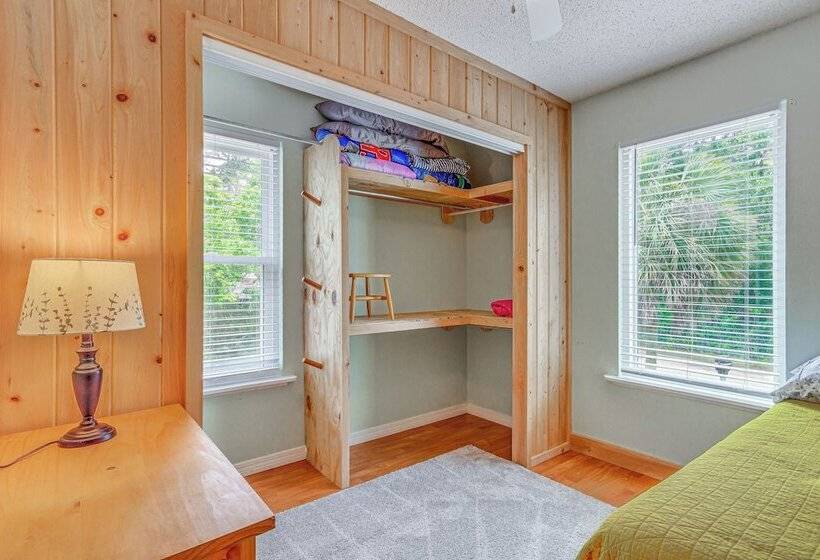 Riverfront Milton Cabin W/ Boat Ramp & Dock!