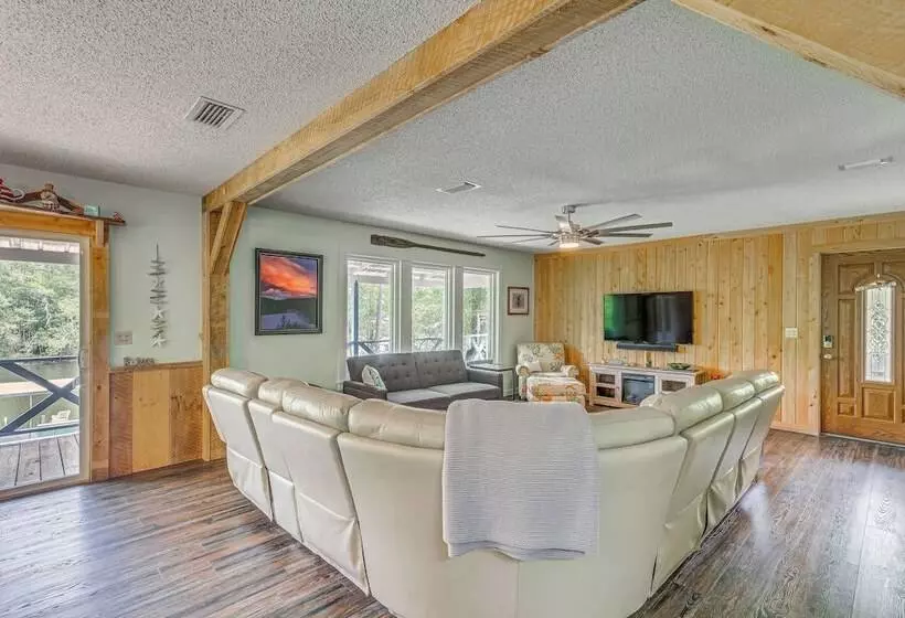 Riverfront Milton Cabin W/ Boat Ramp & Dock!