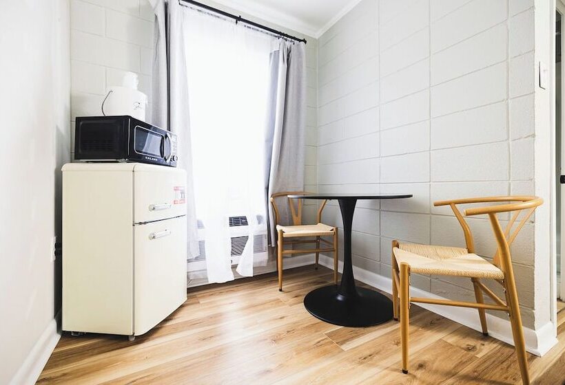 Seabirds Motel At Kure Beach