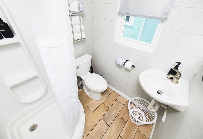 Seabirds Motel At Kure Beach