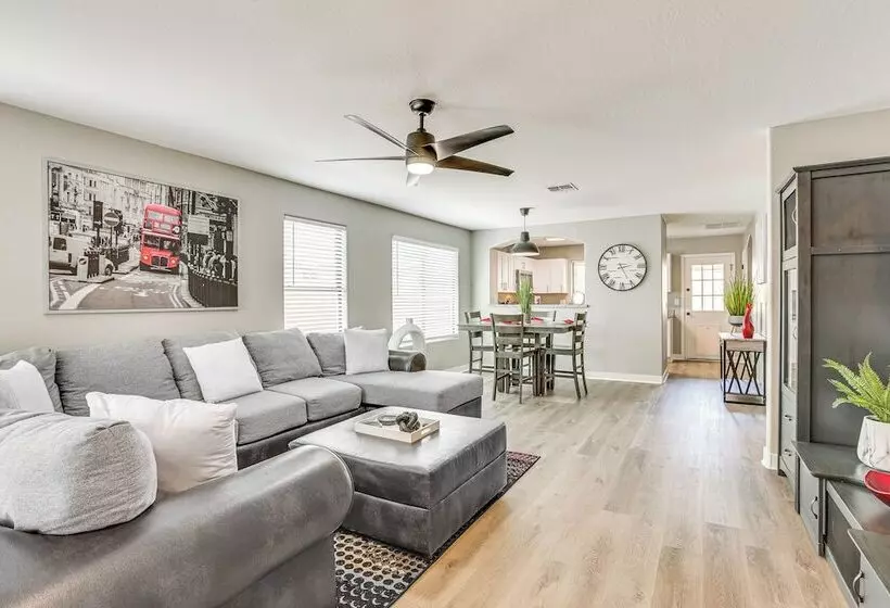 Surprise Home W/ Fenced Yard: Near Spring Training