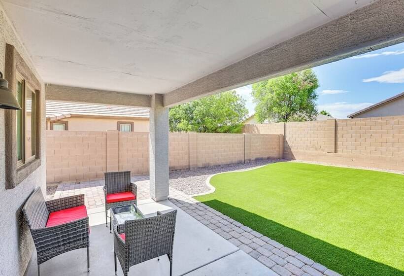 Surprise Home W/ Fenced Yard: Near Spring Training