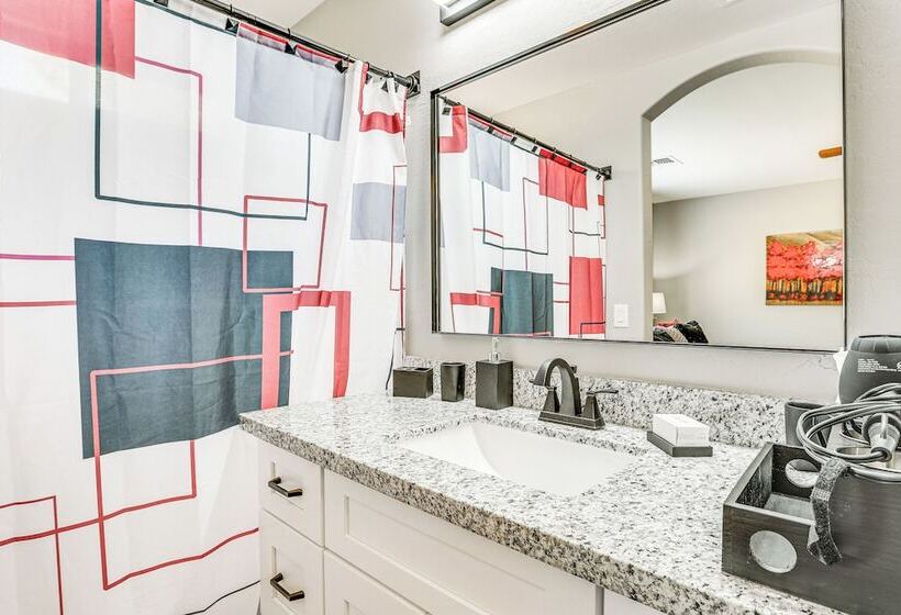 Surprise Home W/ Fenced Yard: Near Spring Training