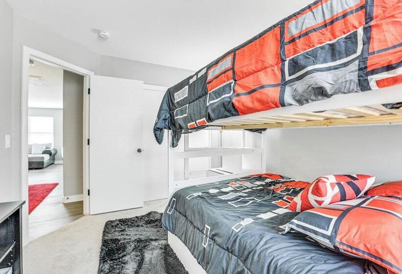 Surprise Home W/ Fenced Yard: Near Spring Training