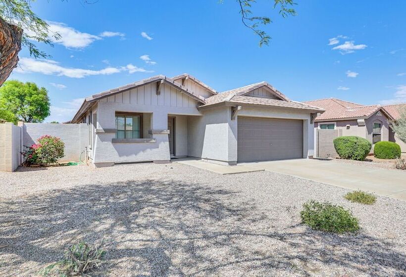 Surprise Home W/ Fenced Yard: Near Spring Training
