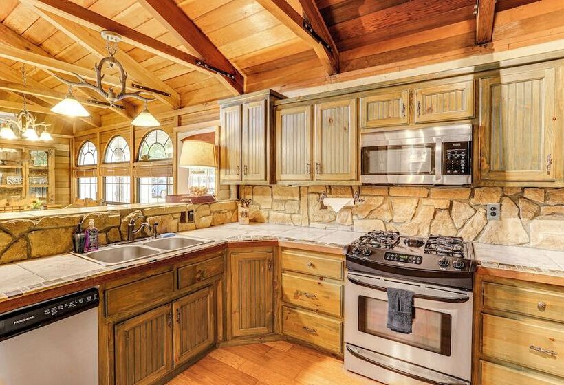 Tumbling Shoals Cabin < 1 Mi To Beaches & Boating!