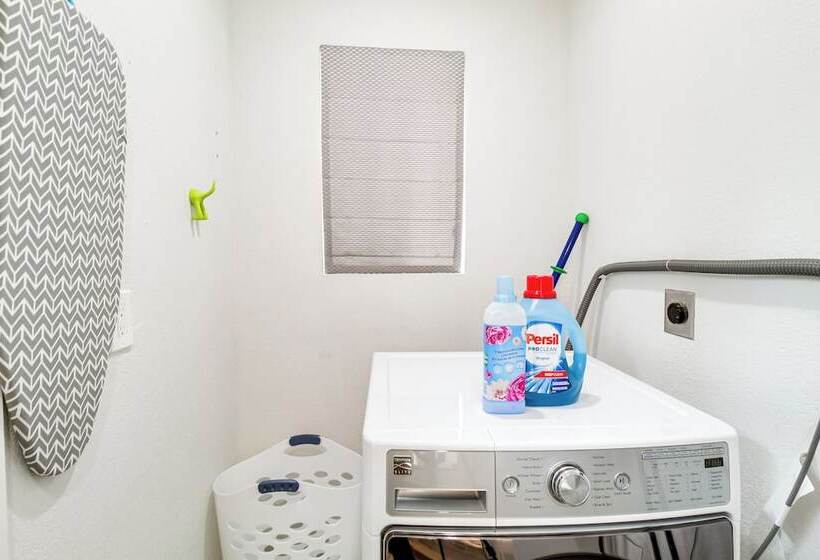 Updated Pinetop Home: 5 Mi To Woodland Lake Park!