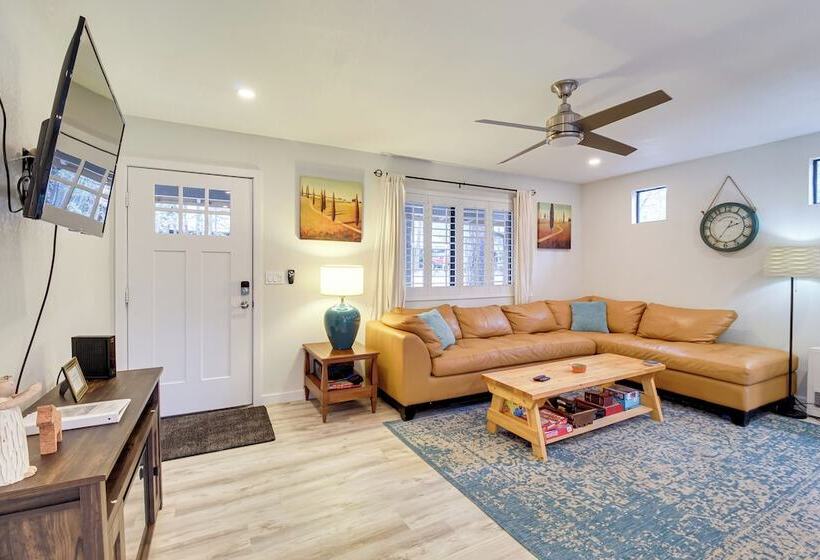 Updated Pinetop Home: 5 Mi To Woodland Lake Park!