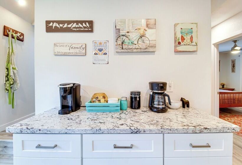 Updated Pinetop Home: 5 Mi To Woodland Lake Park!