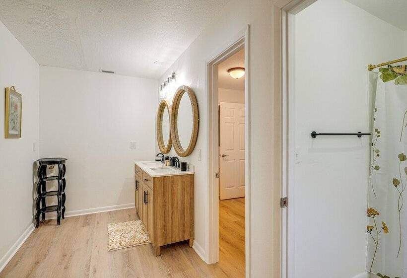 Waterfront Home On Crooked Lake W/ Game Room!